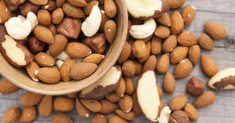 تصویر 4 از مغز بادام کوهی شور  با طعم خاص و اصیل
